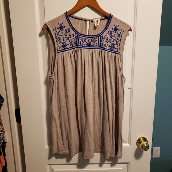 Spade & Heart Tops - Spade & Heart Embroidered Tank